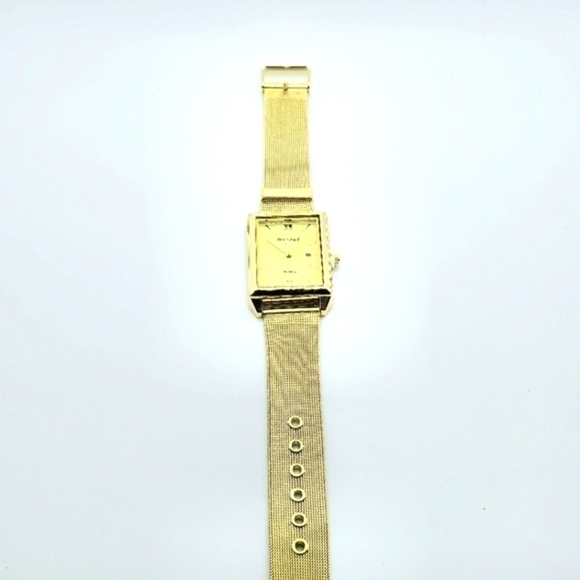 Unisex Dijanes Gold Plated Dial - Mesh Bracelet One Size Fits All - Picture 2 of 6